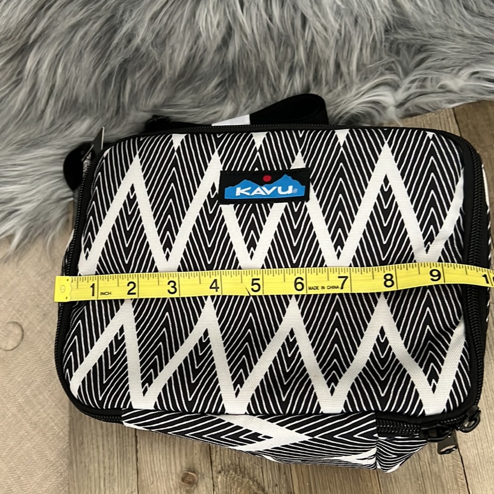Kavu Lunch box - NEW - Picture 8 of 10